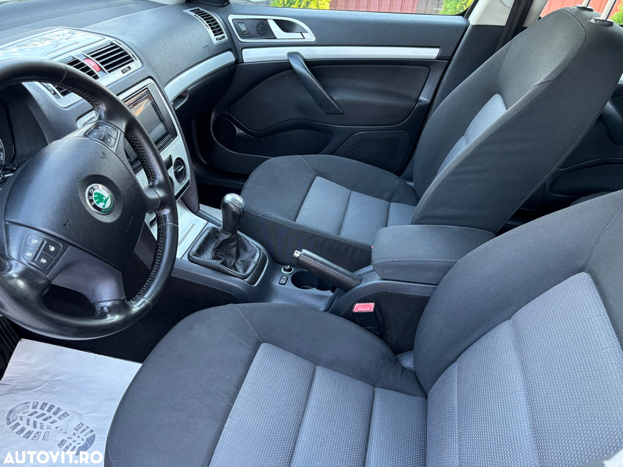 Skoda Octavia 2.0 TDI DPF Ambition - 8