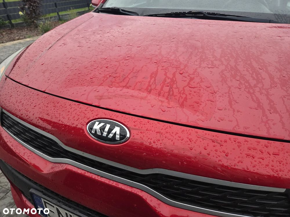 Kia Rio 1.2 L - 9