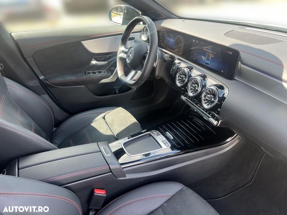 Mercedes-Benz CLA 250 e Coupe - 15