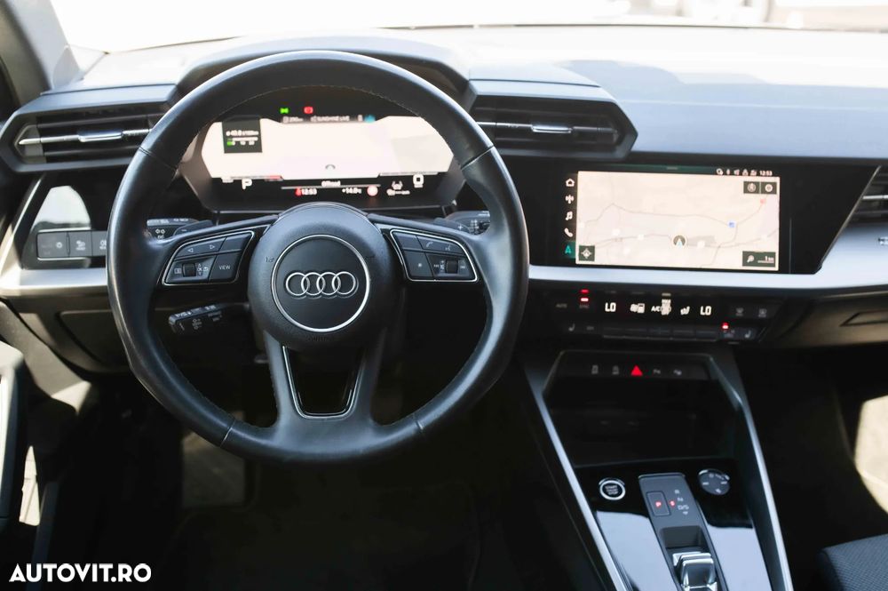 Audi A3 TFSI 110 kW S tronic S line - 28