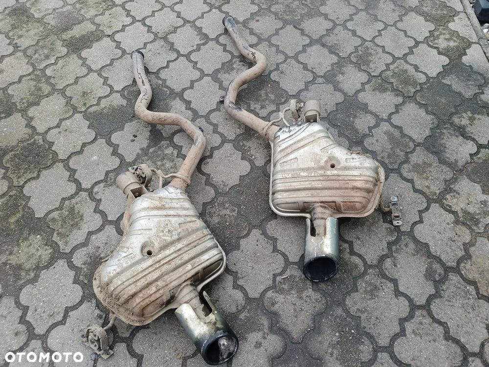 W251 tłumik końcowy prawy lewy 3,0CDI R Klasa Mercedes - 1