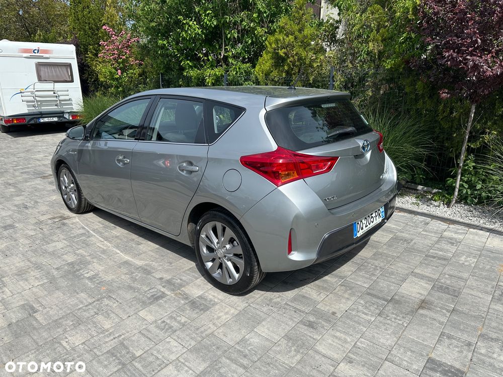 Toyota Auris - 4