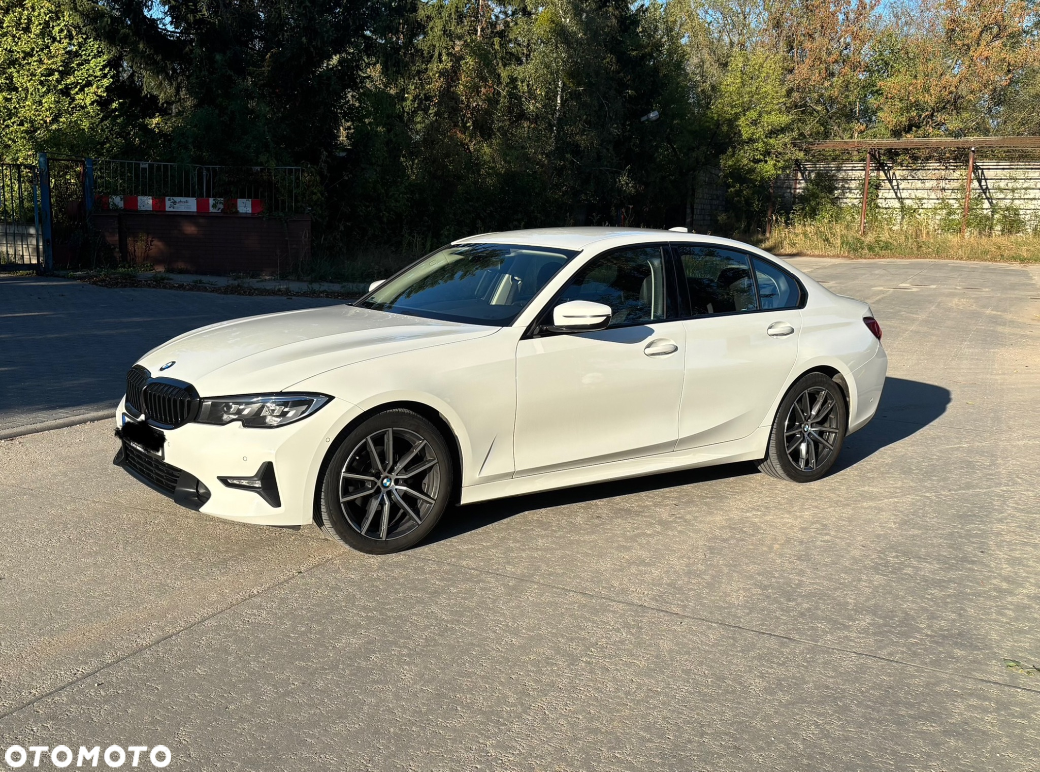 BMW Seria 3 318i - 2