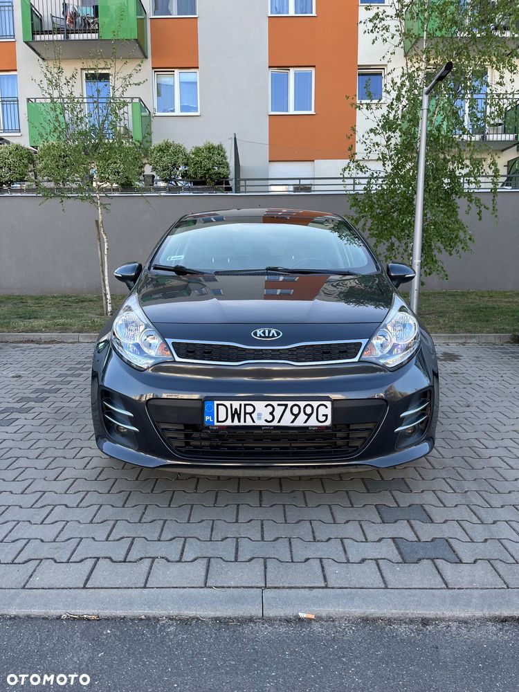 Kia Rio 1.4 Business Line - 21
