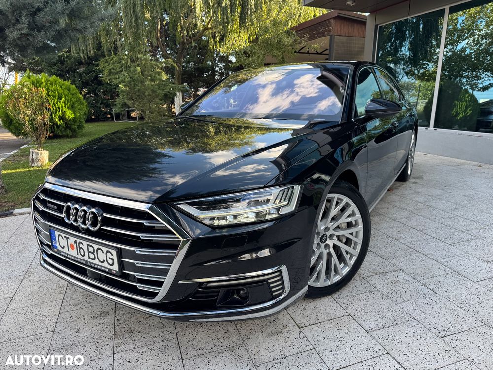 Audi A8 - 1