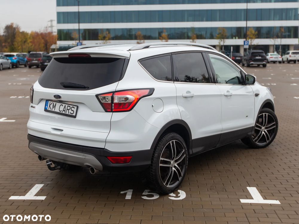 Ford Kuga 2.0 TDCi 4x4 Titanium - 11