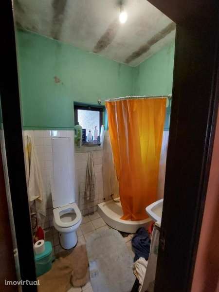 Moradia T2 em Ferreira-a-Nova, 1500m² - Grande imagem: 5/7
