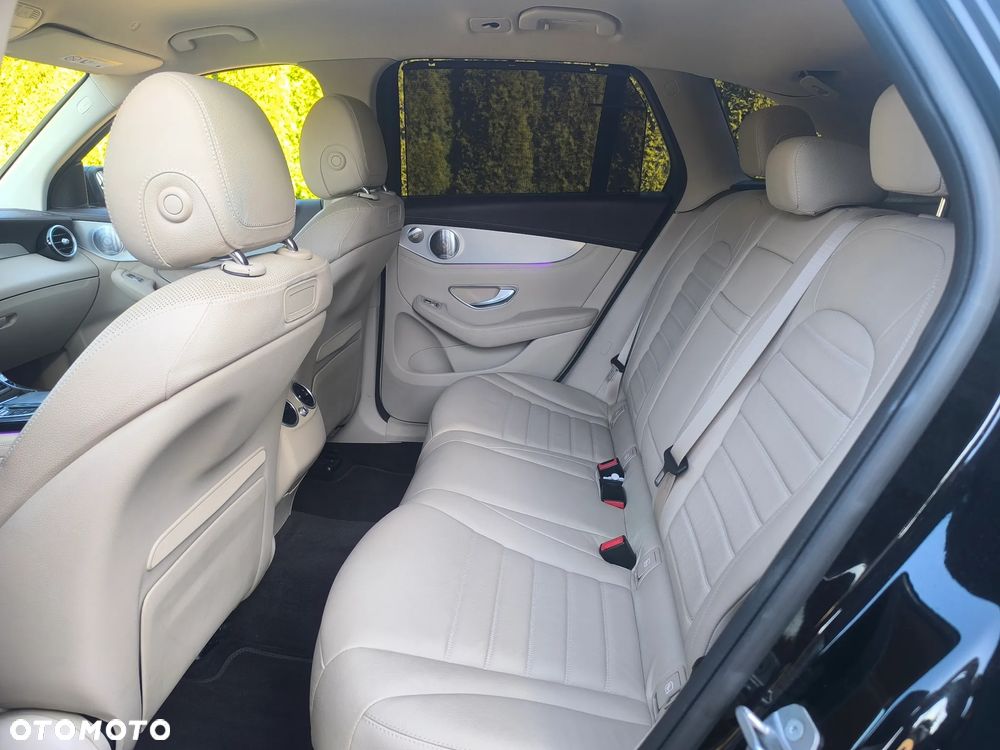 Mercedes-Benz GLC 200 d 4-Matic Business Edition - 11