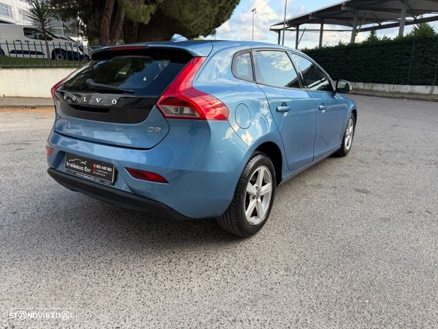 Volvo V40 1.6 D2 Eco Momentum - 8