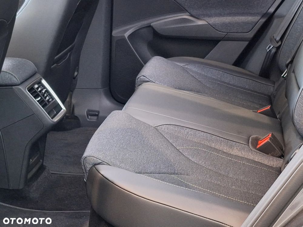 Skoda Elroq 60 63kWh - 18