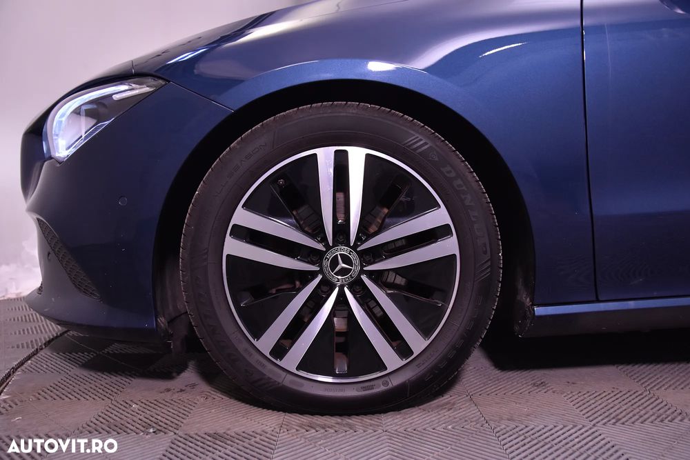 Mercedes-Benz CLA 180 7G-DCT - 14