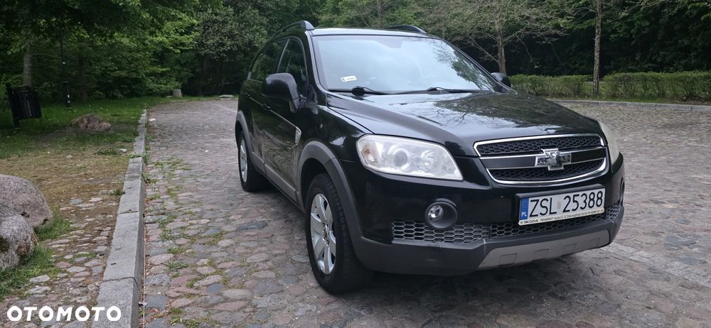Chevrolet Captiva 2.0 d LT medium - 2