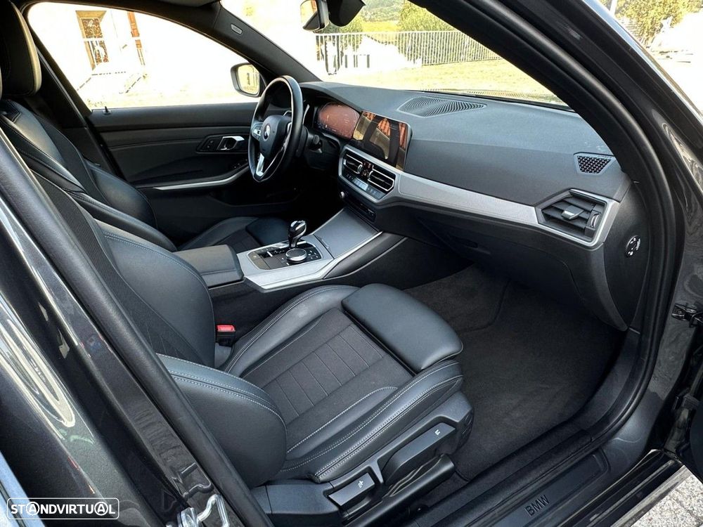 BMW 320 e Touring Auto - 41