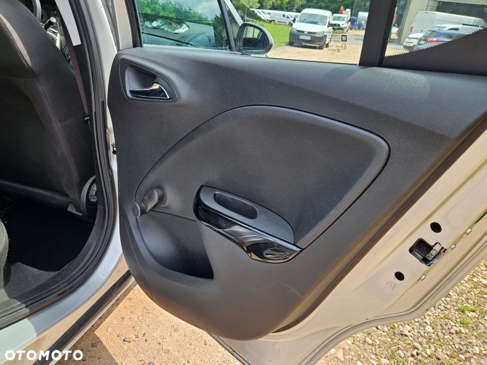 Opel Corsa 1.2 Cosmo - 23