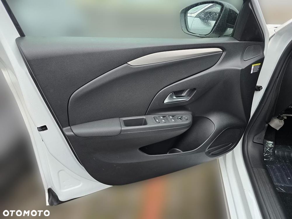 Opel Corsa 1.2 T mHEV GS eDCT - 9