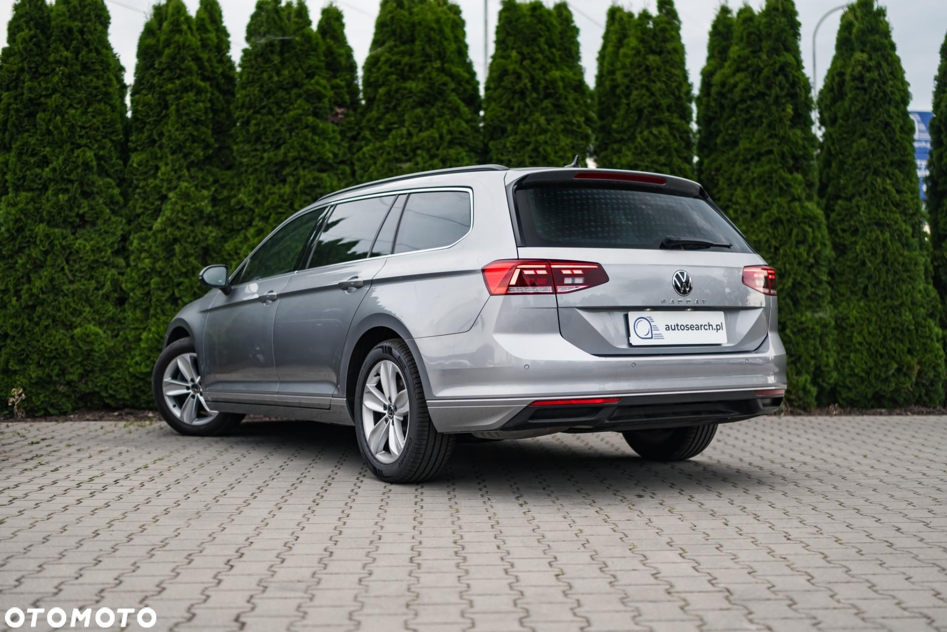 Volkswagen Passat - 6