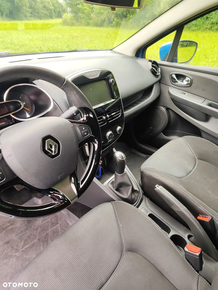 Renault Clio - 7