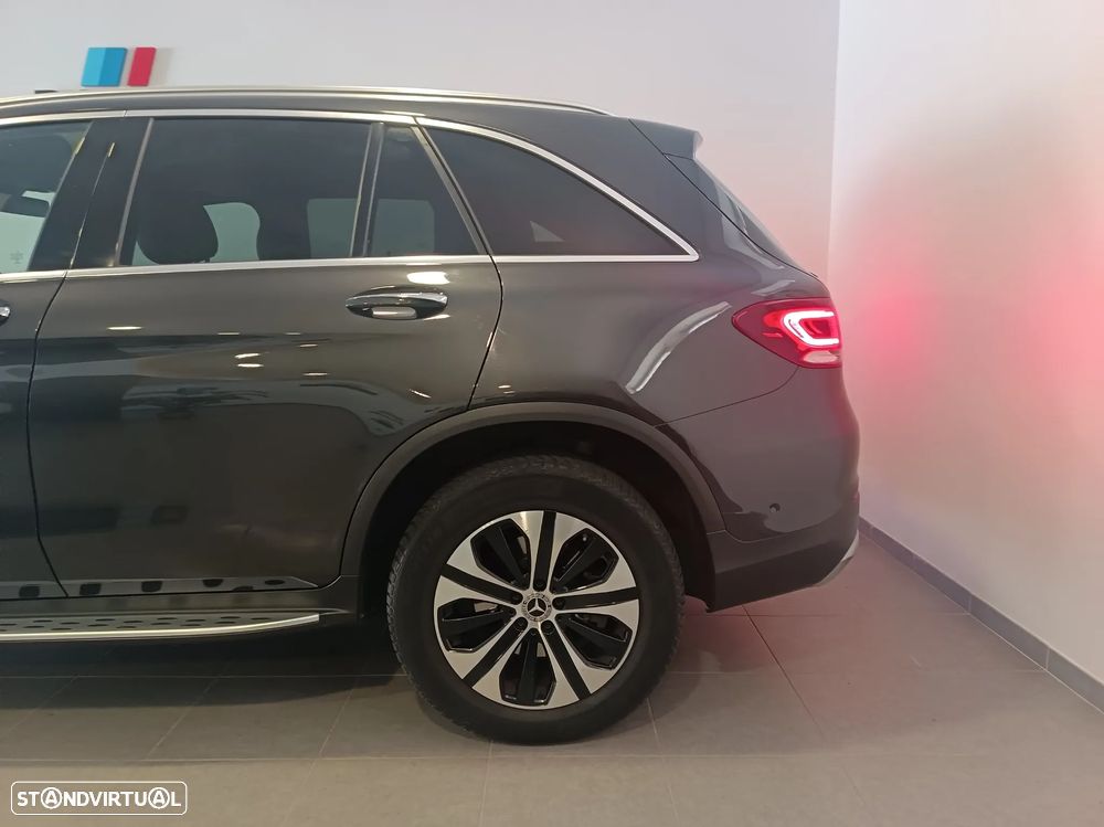 Mercedes-Benz GLC 300 de 4Matic 9G-TRONIC - 9