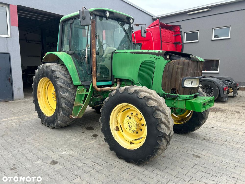 John Deere 6820 - 22