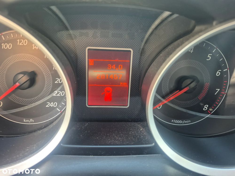 Mitsubishi Lancer 1.8 Inform LPG - 18