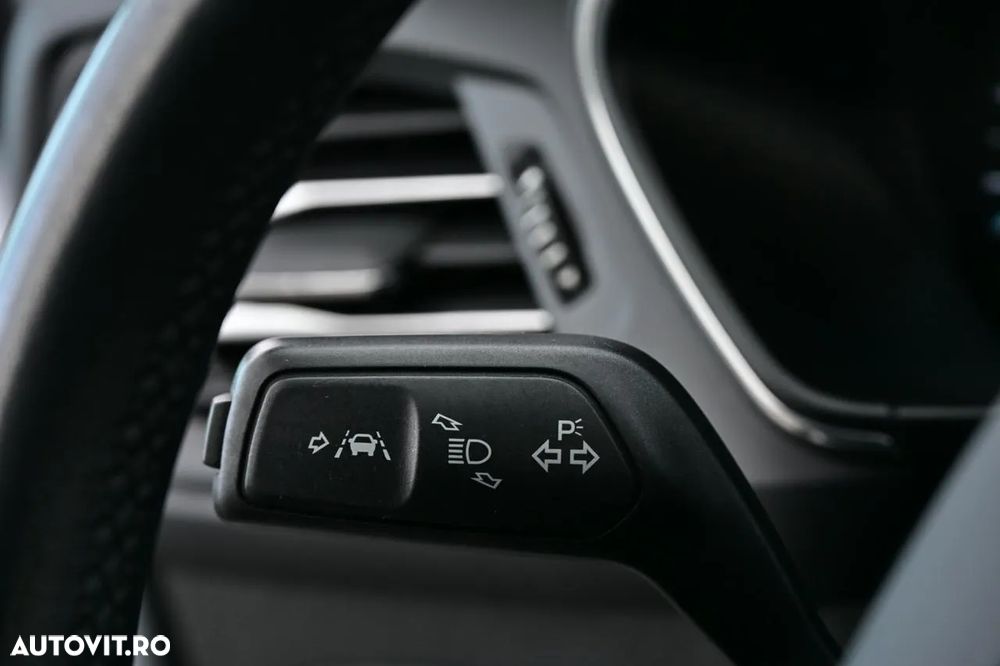 Ford Focus 1.5 EcoBlue Titanium Business - 29