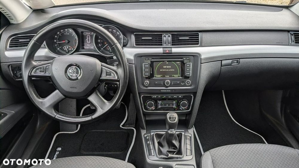 Skoda Superb 1.6 TDI Ambition Greenline - 28