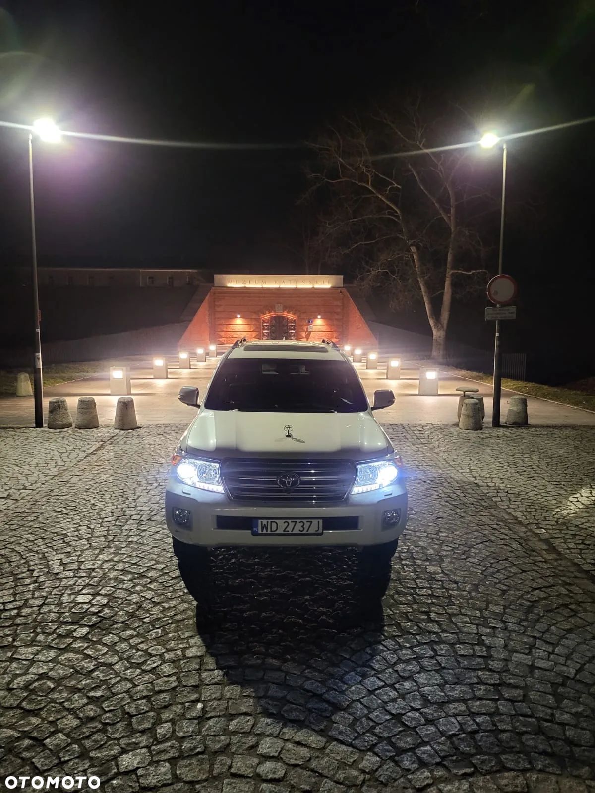 Toyota Land Cruiser LC 4.5 D-4D V8 Prestige - 1