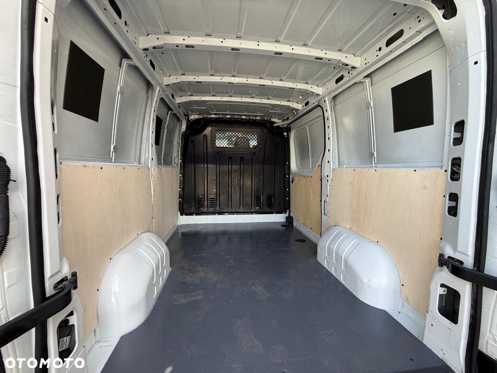 Renault Master - 22
