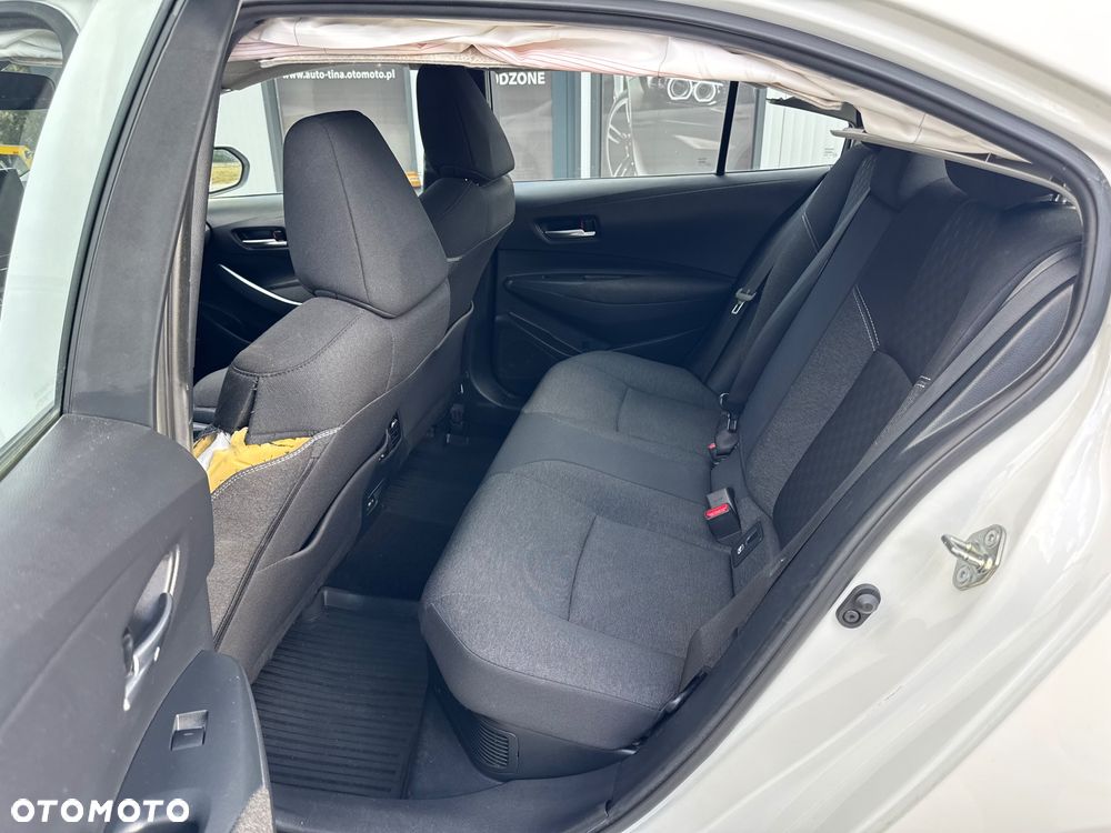 Toyota Corolla 1.8 Hybrid Comfort - 19