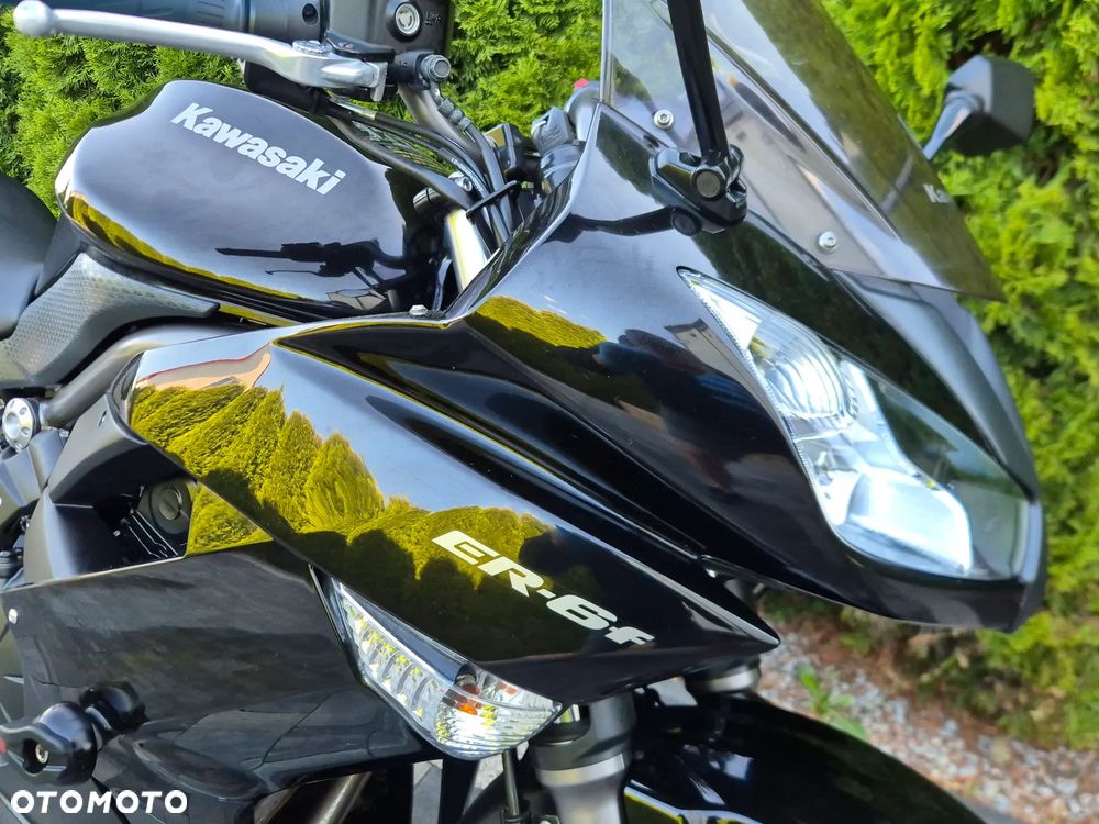 Kawasaki ER - 14