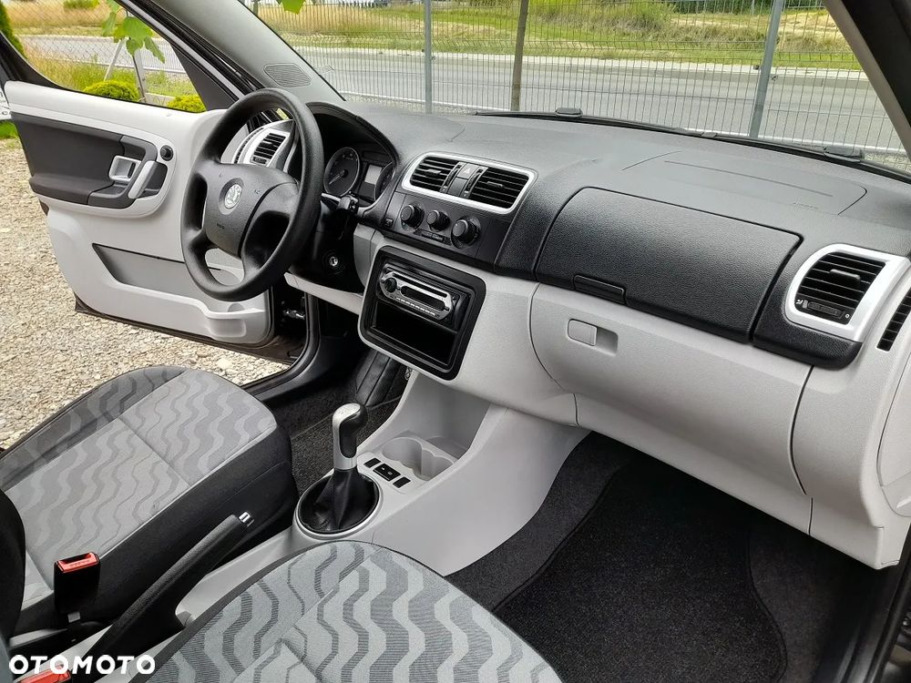 Skoda Roomster 1.6 16V - 8