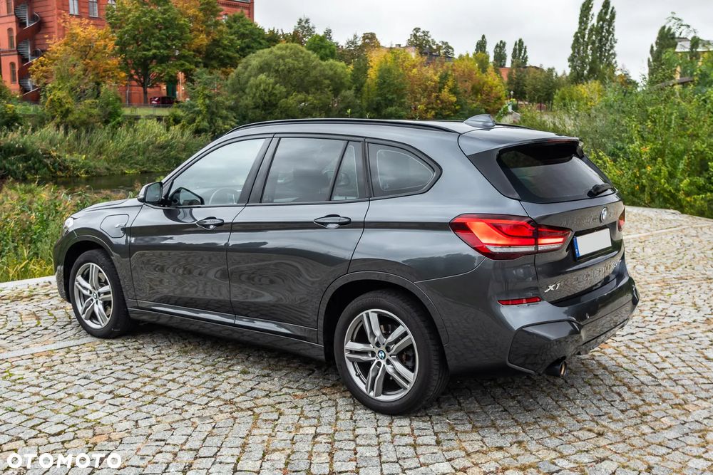 BMW X1 - 18
