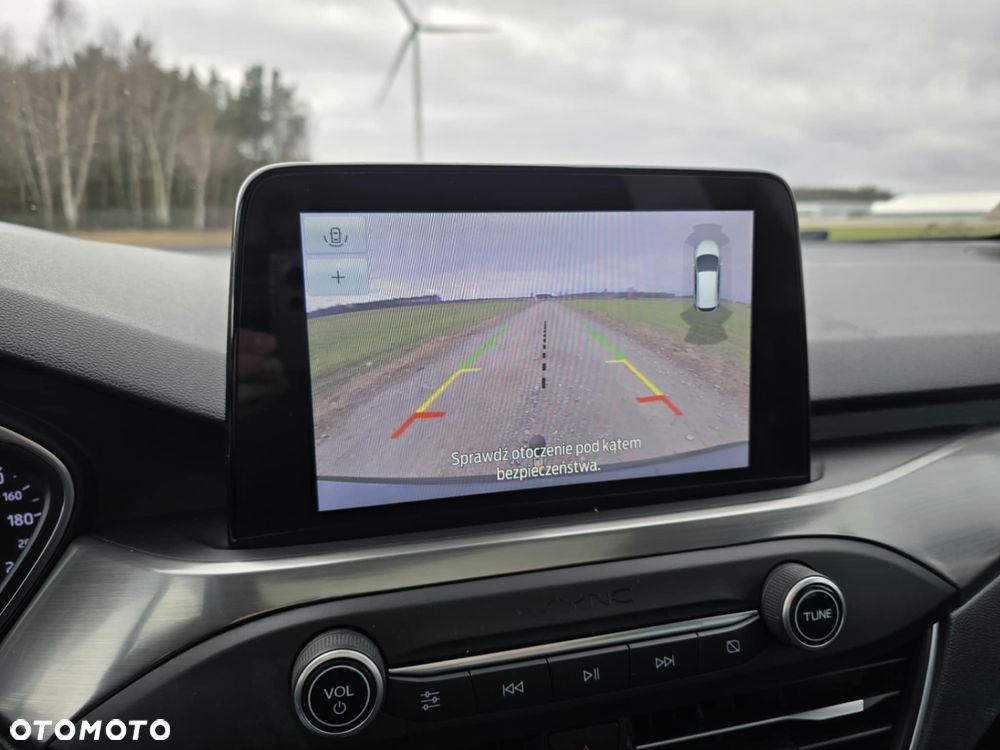 Ford Focus SW 2.0 EcoBlue Titanium - 17