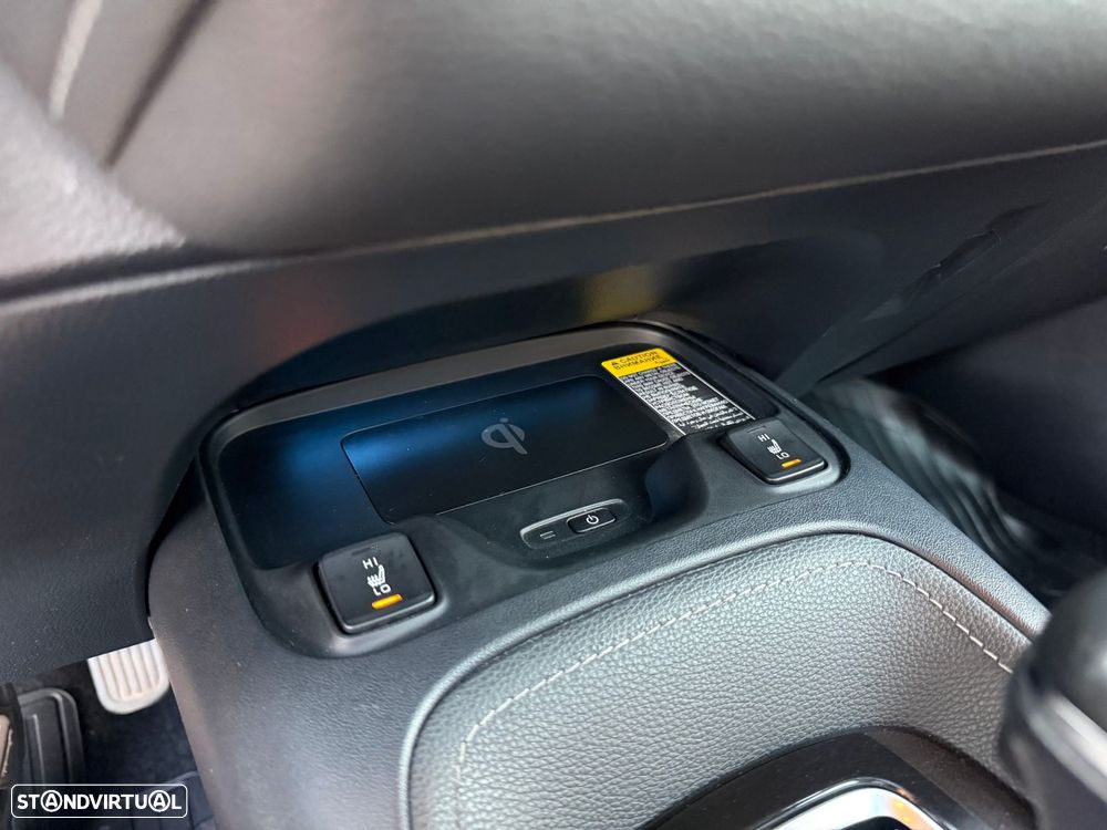 Toyota Corolla 2.0 Hybrid Exclusive - 26