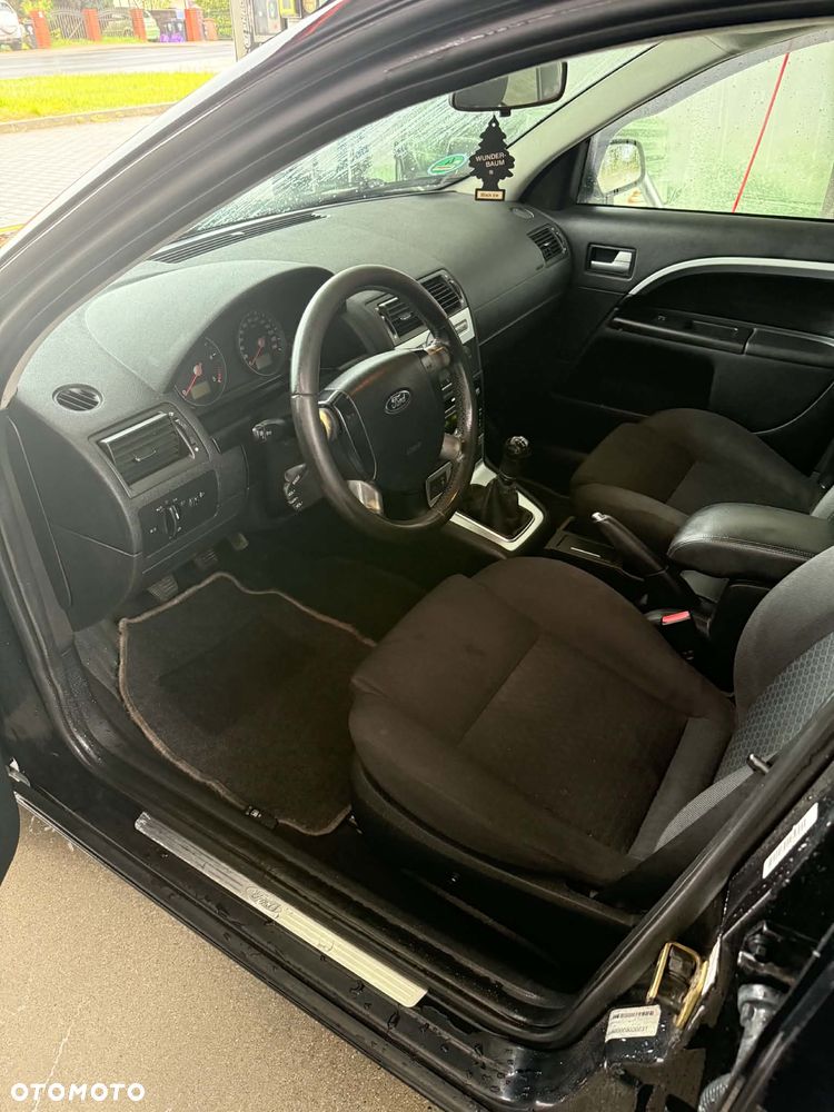 Ford Mondeo 2.0 TDCI Ambiente - 6