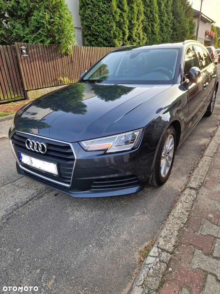 Audi A4 Avant 2.0 TDI S tronic - 1