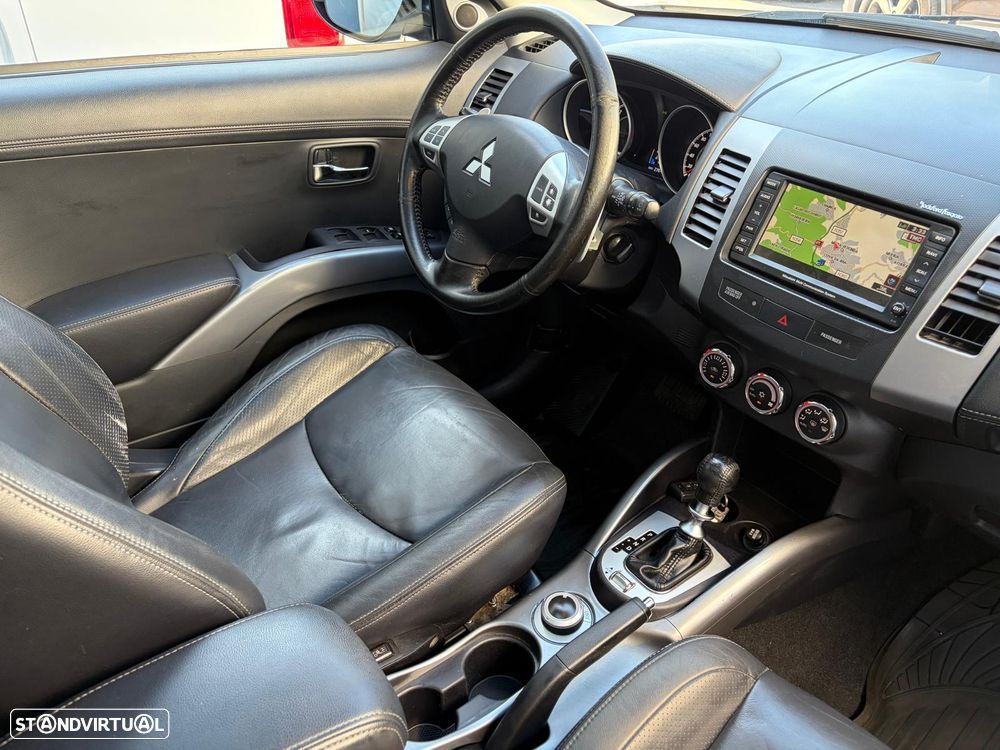 Mitsubishi Outlander 2.2 DI-D Instyle 2 Aut. 4WD - 26