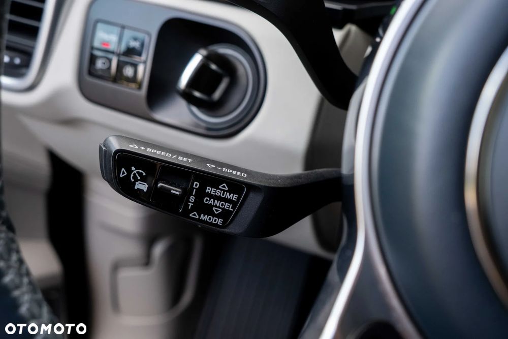 Porsche Cayenne Standard - 28