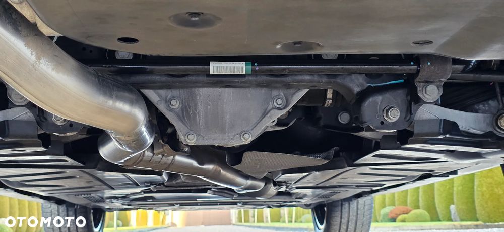 Mercedes-Benz GLS - 31