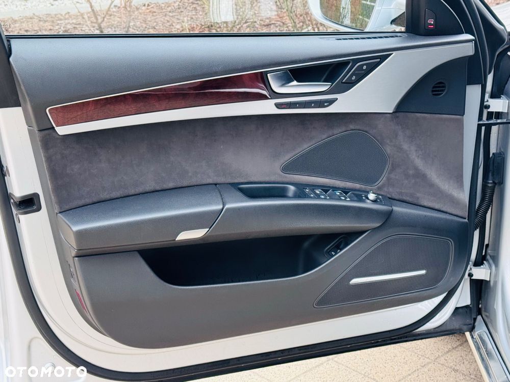 Audi A8 4.2 TDI DPF quattro tiptronic - 33