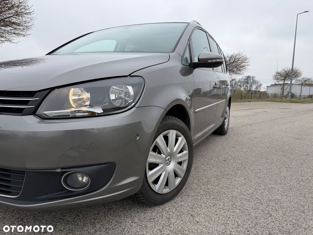 Volkswagen Touran 2.0 TDI Highline - 5