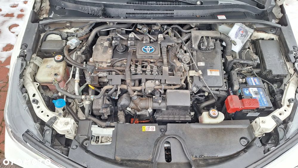 Toyota Corolla 1.8 Hybrid GPF Comfort - 8