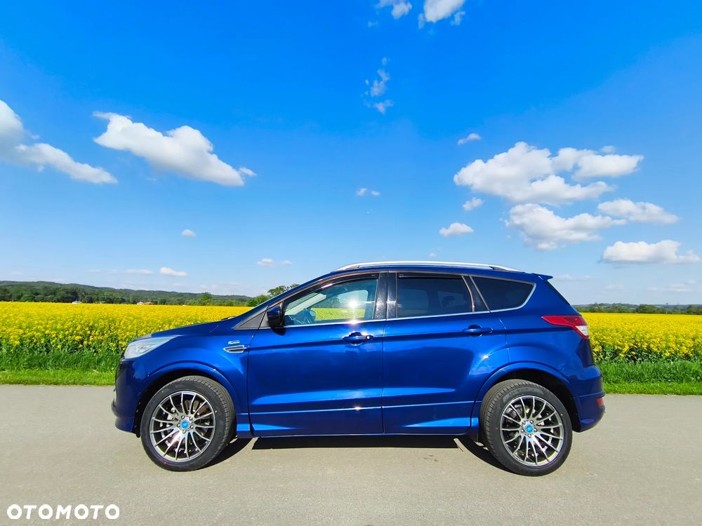 Ford Kuga 2.0 TDCi 4x4 Titanium - 4