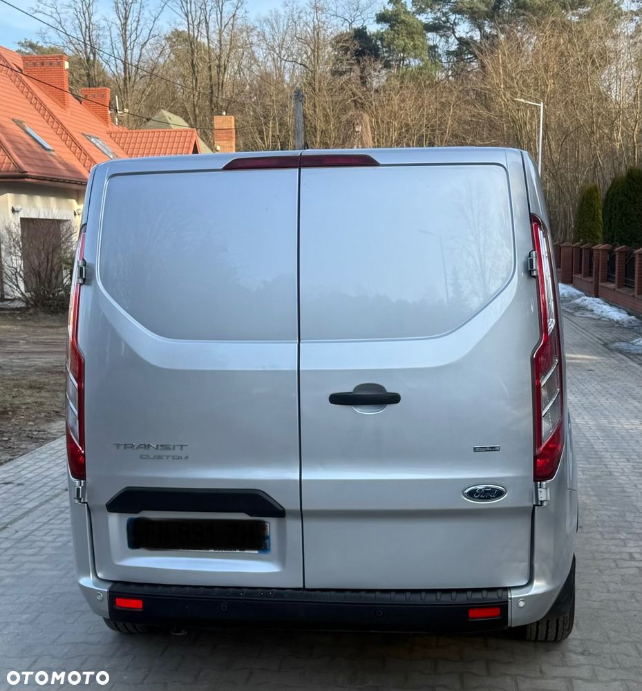 Ford Transit Custom - 9