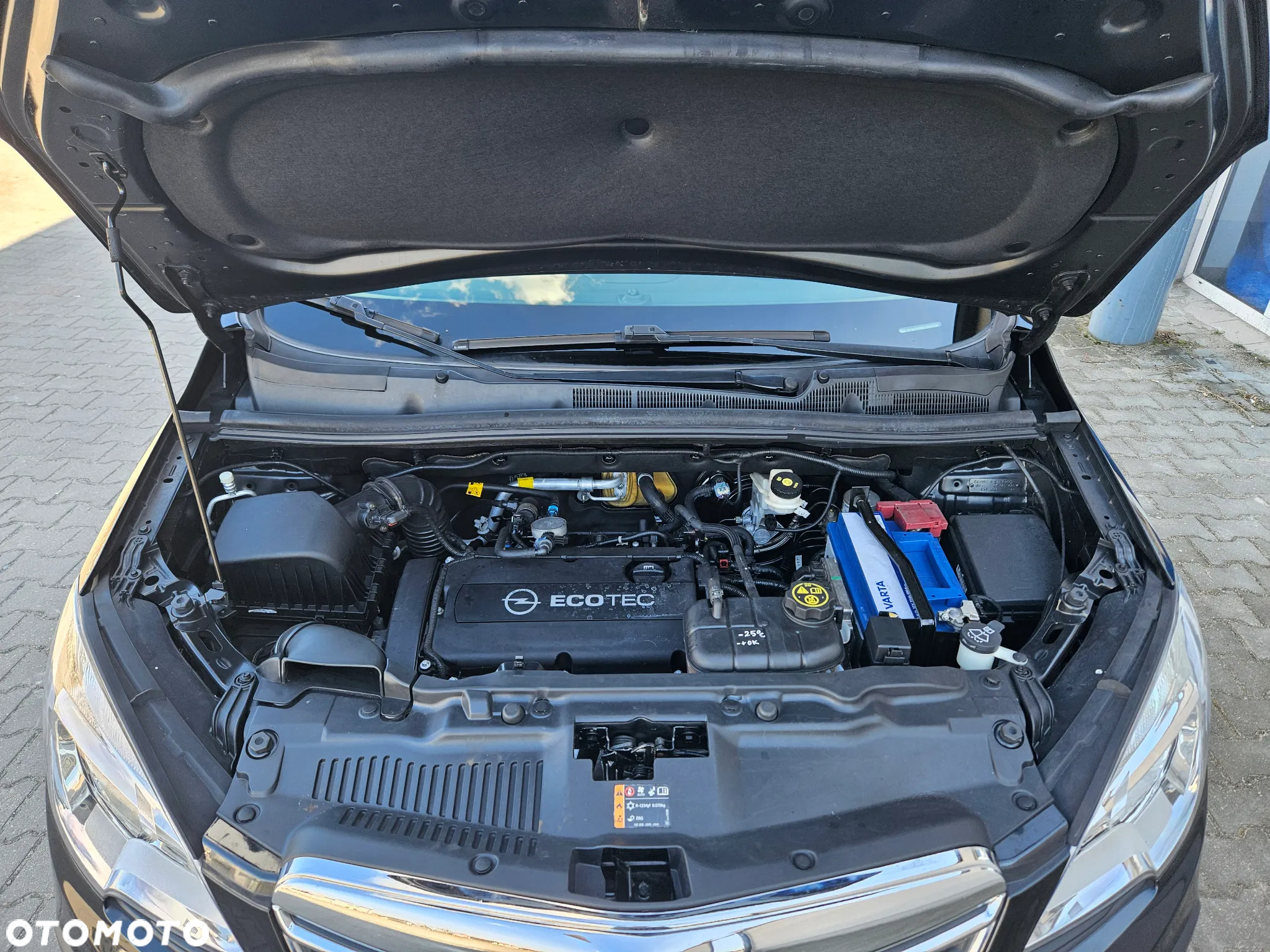 Opel Mokka 1.6 Essentia S&S - 16