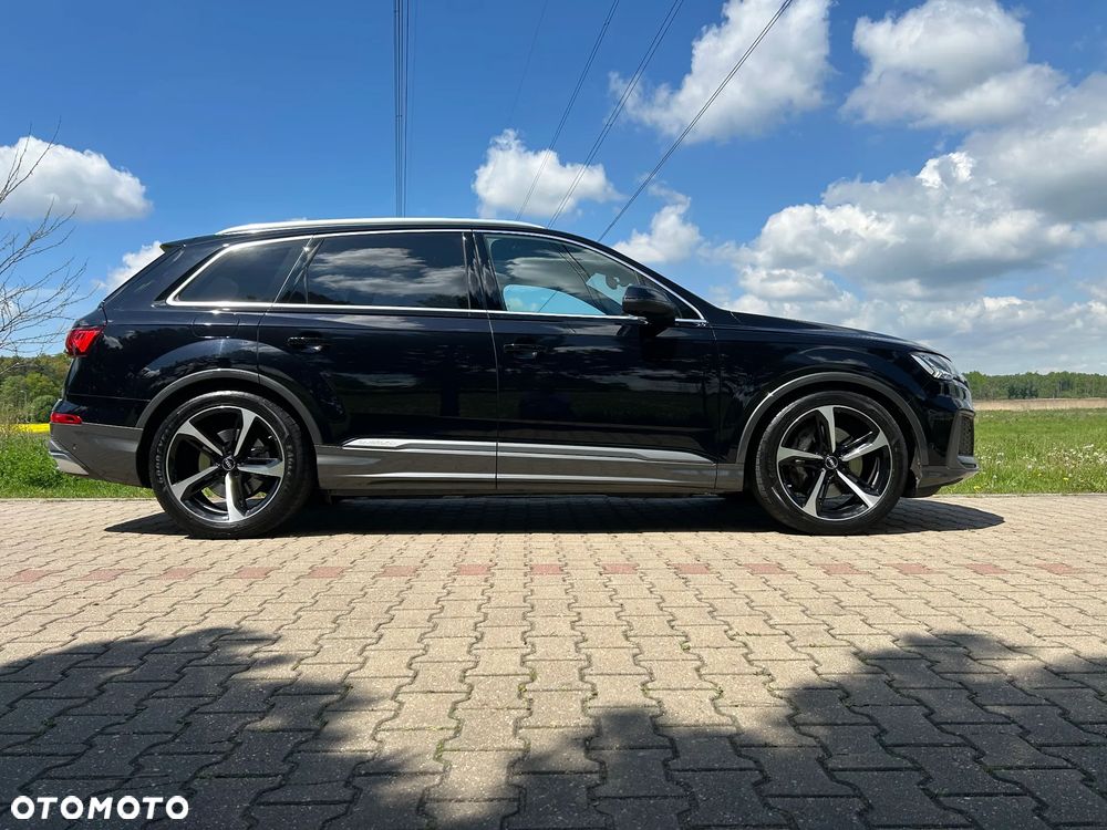 Audi Q7 - 10