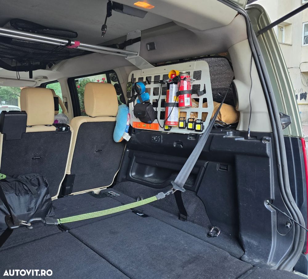 Land Rover Discovery - 30