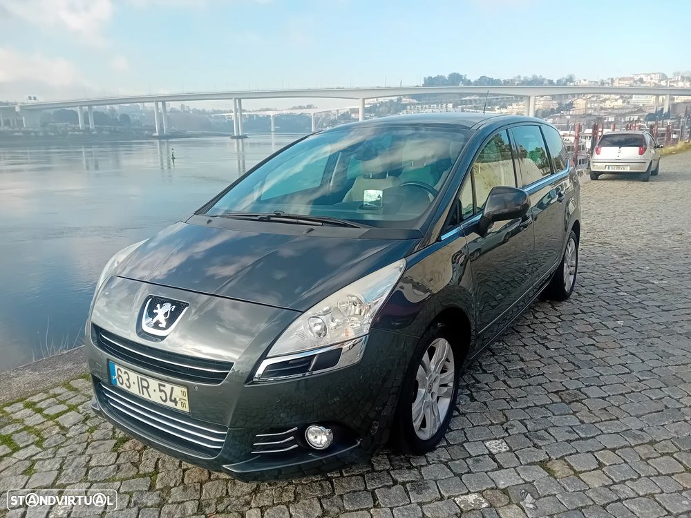Peugeot 5008 1.6 HDi Premium - 14