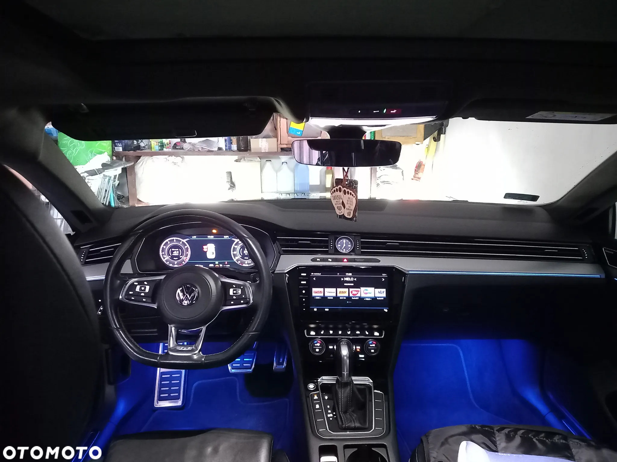 Volkswagen Arteon 2.0 TSI R-Line DSG - 9