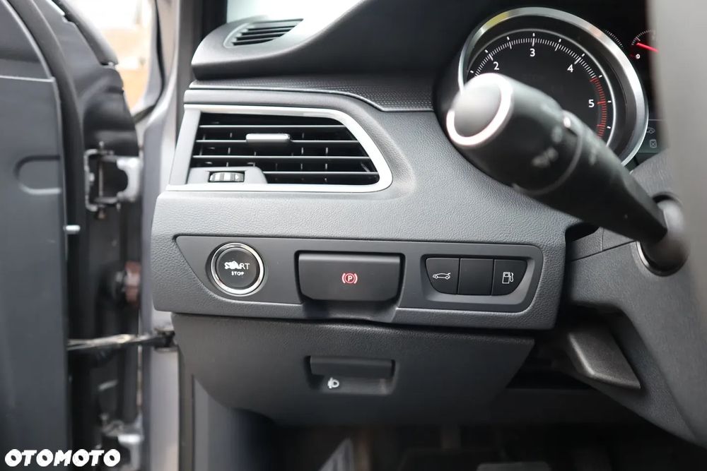 Peugeot 508 BlueHDi FAP 180 Automatik Stop&Start Allure - 23